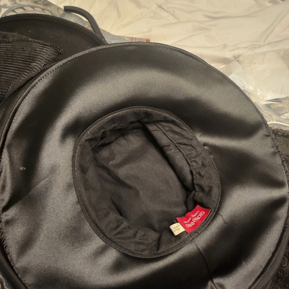 Hat gorgeous black Church hat w/ rhinestone - Picture 6 of 7